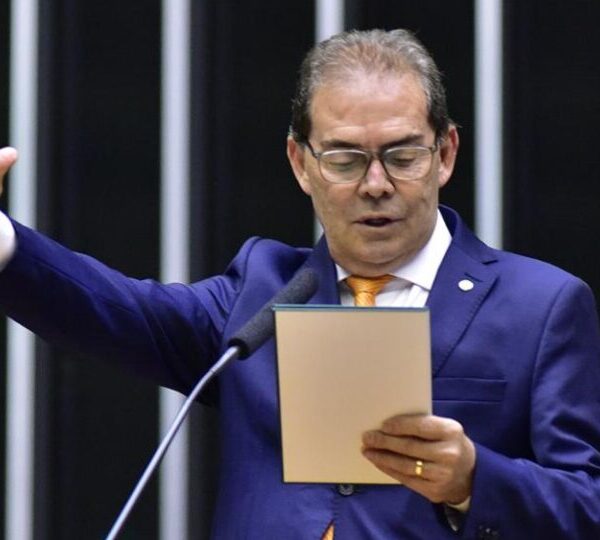 Relator da anistia, Paulinho se aproximou de ministros&hellip;