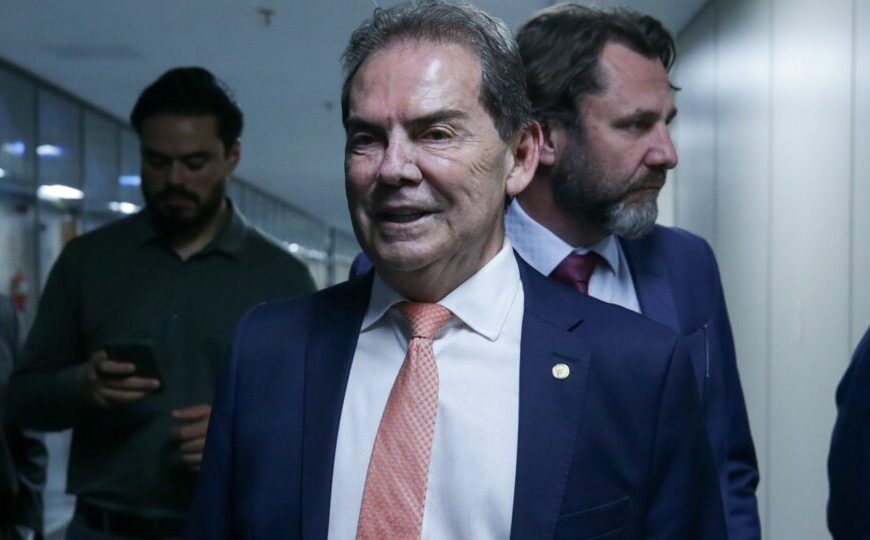 Paulinho da Força prevê redução entre 7 e 11 anos na pena de Bolsonaro