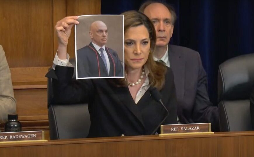 “Dia sombrio e vergonhoso para a democracia do&hellip;