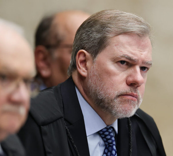 Toffoli dá 10 dias para Câmara enviar informações&hellip;