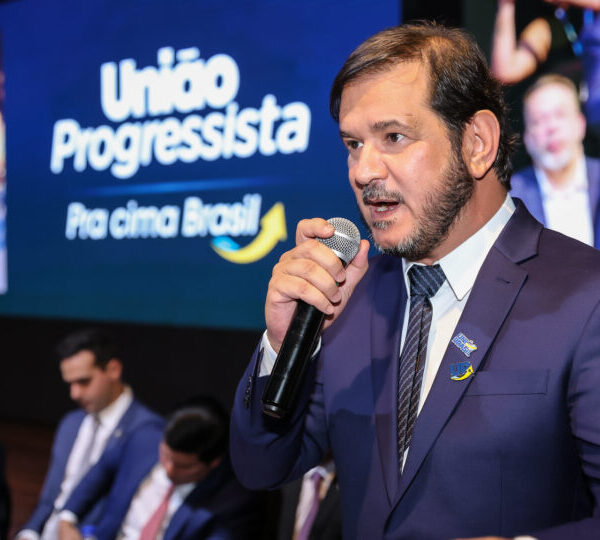 União Brasil dá 24 horas para filiados deixarem&hellip;