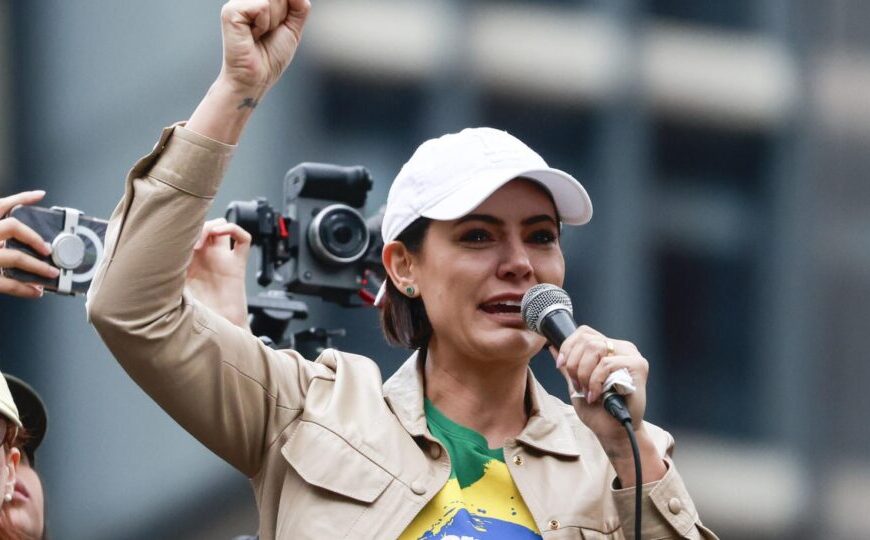 PL Mulher acusa PT de perseguição política contra Michelle Bolsonaro