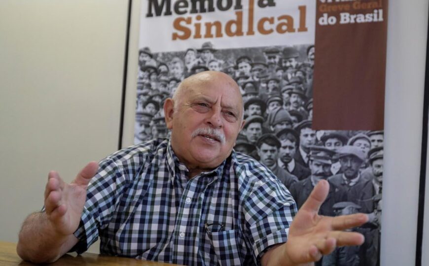 Justiça de SP dá prazo para que plataformas derrubem posts contra irmão de Lula