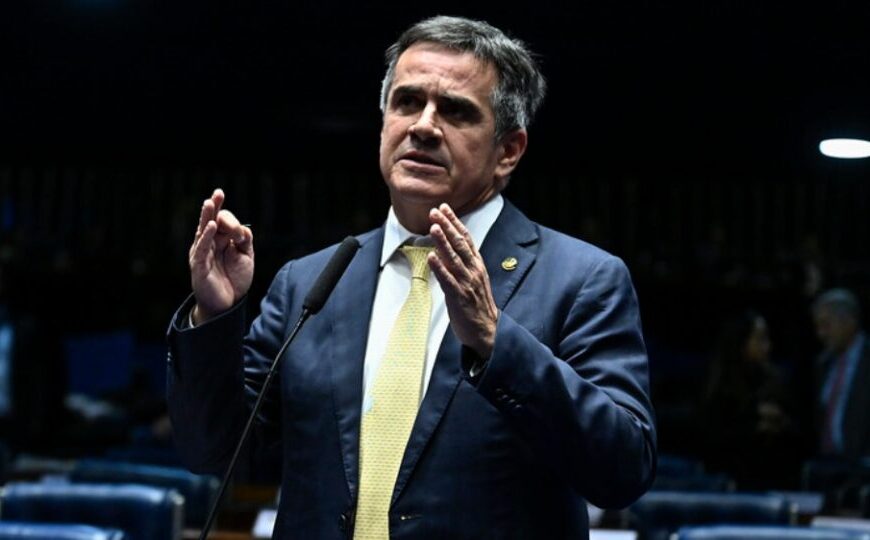 Bolsonaro já decidiu candidato para 2026, diz Ciro;…