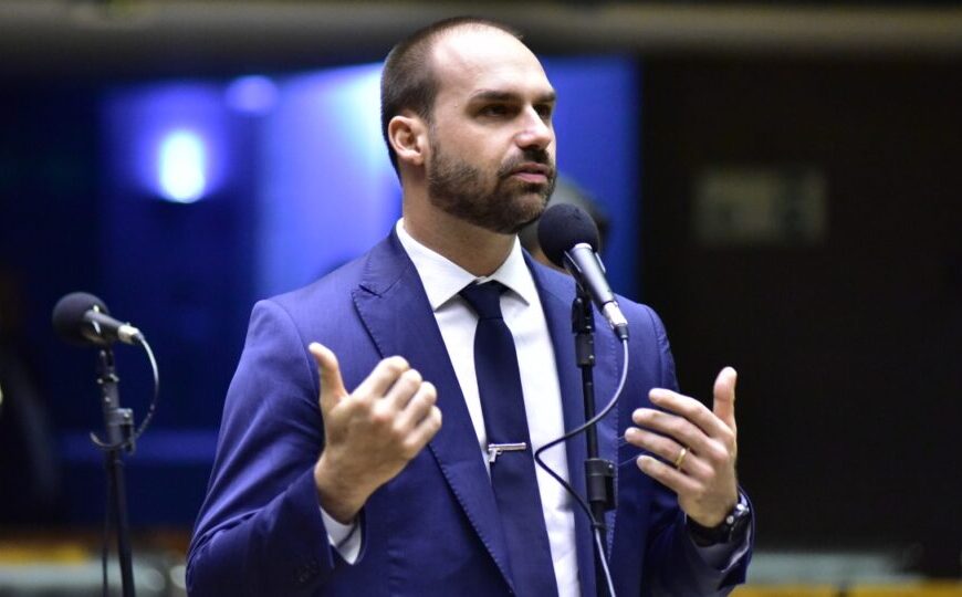 Eduardo Bolsonaro critica Gilmar Mendes por sugerir “lei…