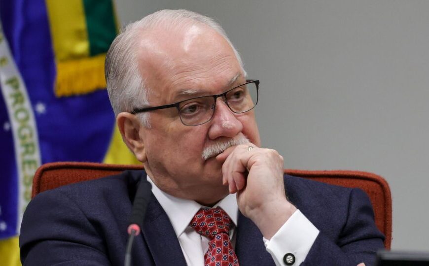 Fachin diz que STF não aceitará reforma administrativa…