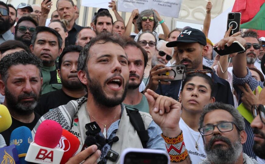Deputada do PT e ativista brasileiro de esquerda…