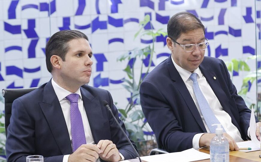 Farra de Motta com jatinhos supera R$ 2 milhões: tem até “Uber” aéreo