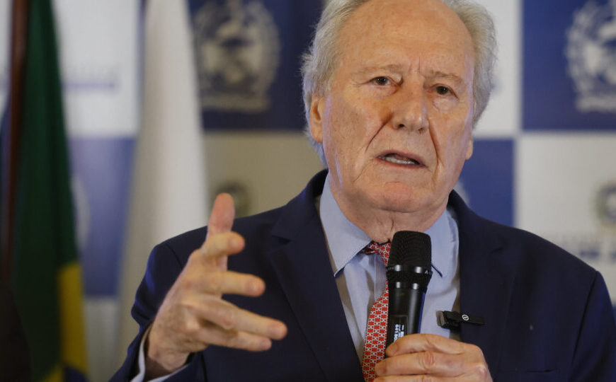 Não temos nenhuma intenção de classificar facções como terroristas, diz ministro