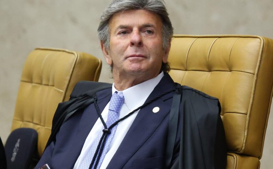 Saída de Fux da turma de Moraes diminui peso de indicação de Lula e redesenha forças no STF