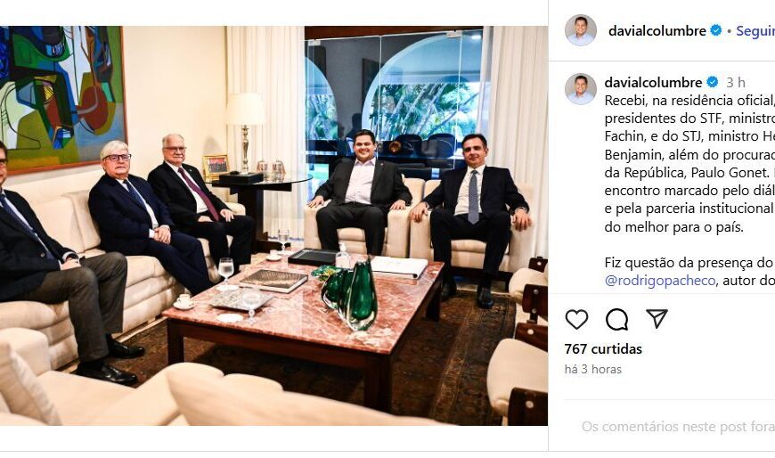 Alcolumbre recebe Fachin e “faz questão” de presença de Pacheco na reunião