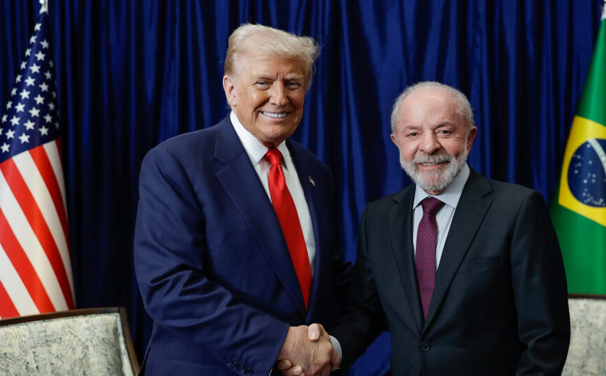 Tom cordial de Trump com Lula não significou fim das tarifas ao Brasil; entenda próximos passos