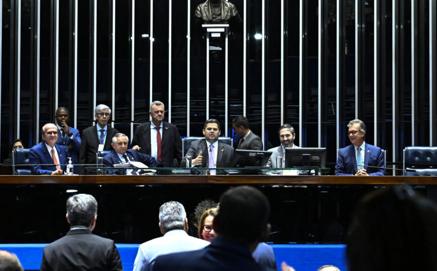Senado libera R$ 5 bilhões para Forças Armadas fora do arcabouço; veja como senadores votaram
