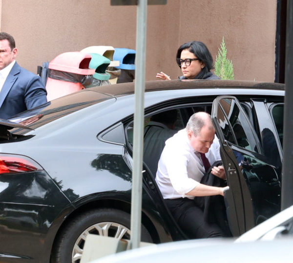 Defesa de Bolsonaro atribui a “confusão mental” dano…