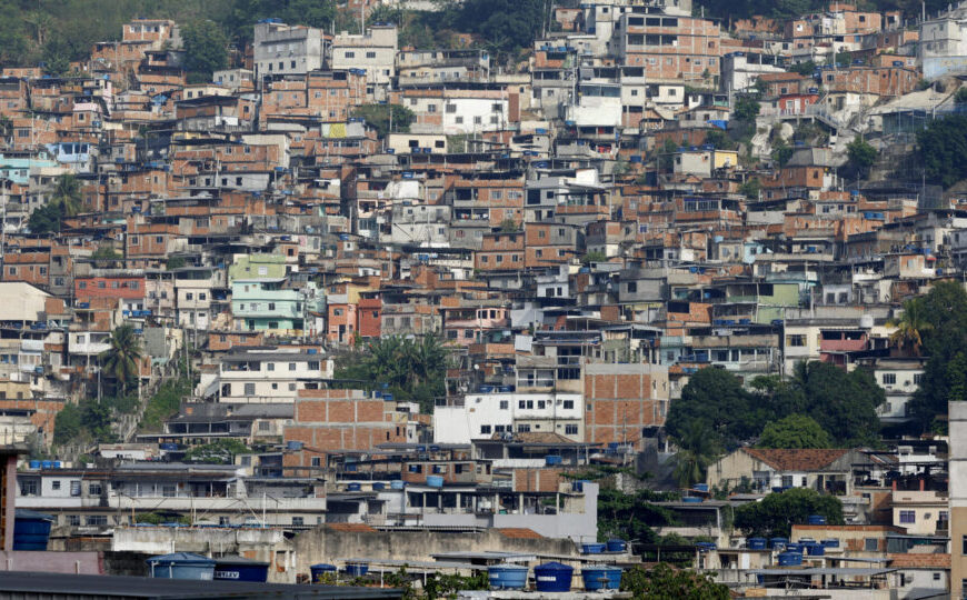 Conheça as facções inimigas do Comando Vermelho, alvo de operação no Rio