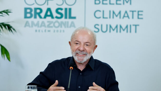 Oposição entra no TCU e na PGR para investigar barco luxuoso de Lula na COP30