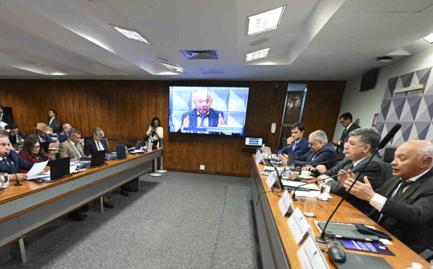 Relator da CPMI do INSS cita falso testemunho e quer prisão de dirigente de confederação suspeita