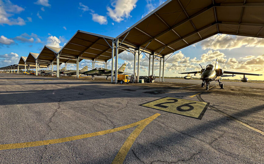 FAB dispara primeiros mísseis Meteor com caças Gripen no ar de Natal (RN); veja vídeo