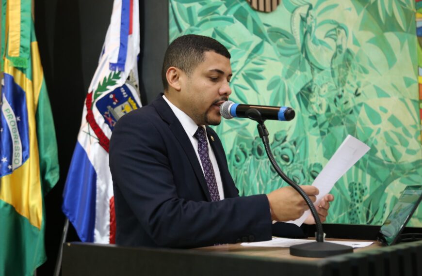 Leandro Bitencourt solicita melhorias viárias em ruas do Jardim Ivone Seção 2