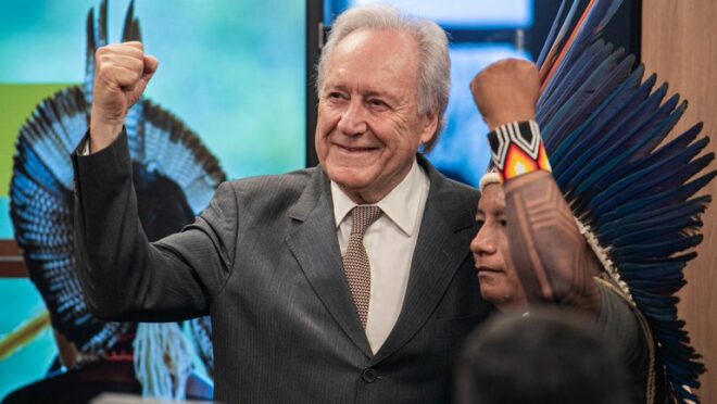 Após protestos, governo anuncia dez novas terras indígenas na COP30; oposição reage