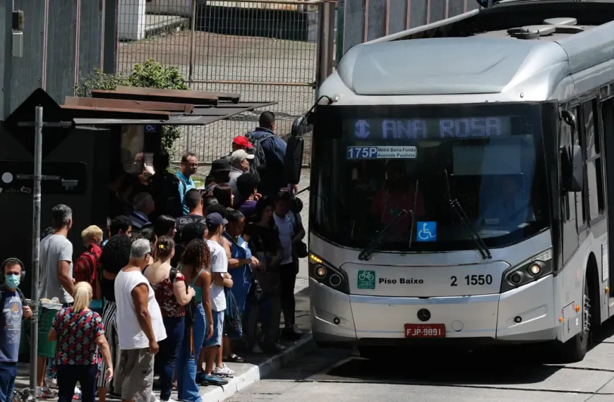 Setor de serviços cresce 0,6% em setembro; oitavo mês seguido de alta