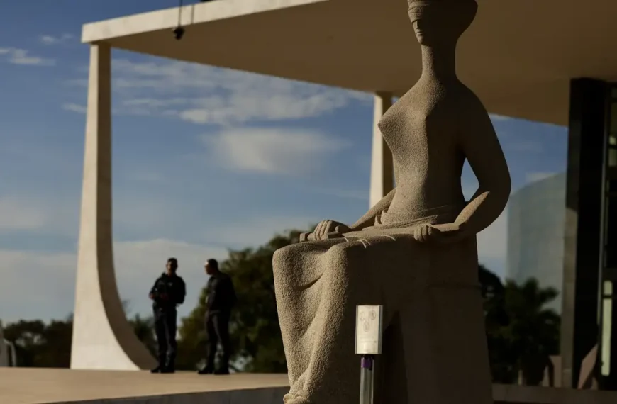 STF determina execução das penas de Bolsonaro e mais réus do Núcleo 1