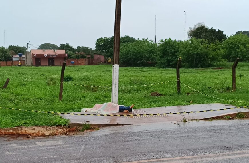 Homem é assassinado com mais de 30 golpes de faca em Laguna Carapã
