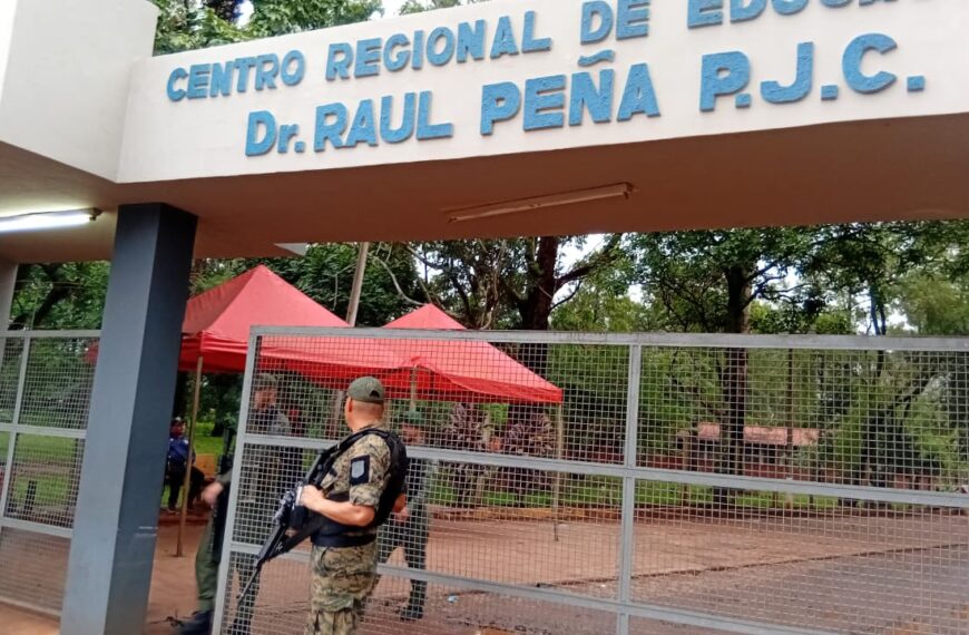 Urgente: ameaça de bomba provoca evacuação do Centro Regional de Pedro Juan Caballero