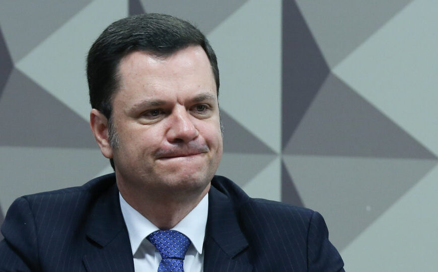 Processo do golpe: Torres quer cumprir pena na…