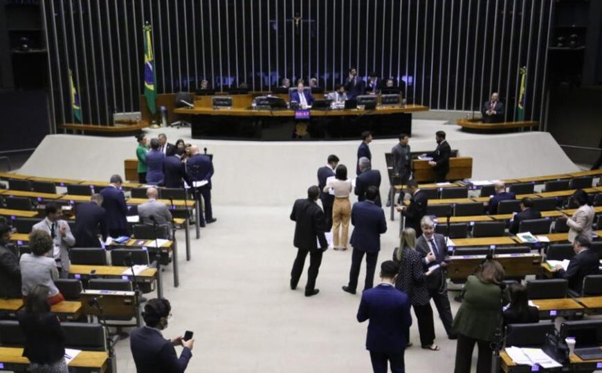 Câmara aprova criação do Dia Nacional do Hip-Hop