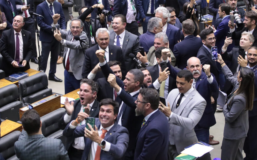 Como cada deputado votou na aprovação do projeto antifacção