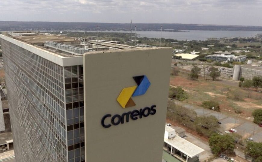 Empréstimo bilionário só adia colapso dos Correios; bancos resistem a liberar dinheiro
