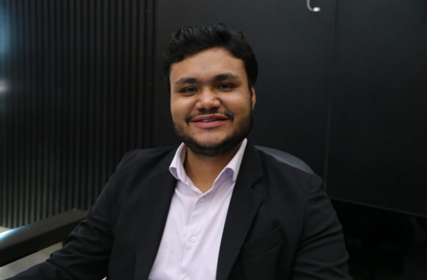 José Menino Júnior solicita ponto de ônibus coberto e recuperação asfáltica em vias de Ponta Porã