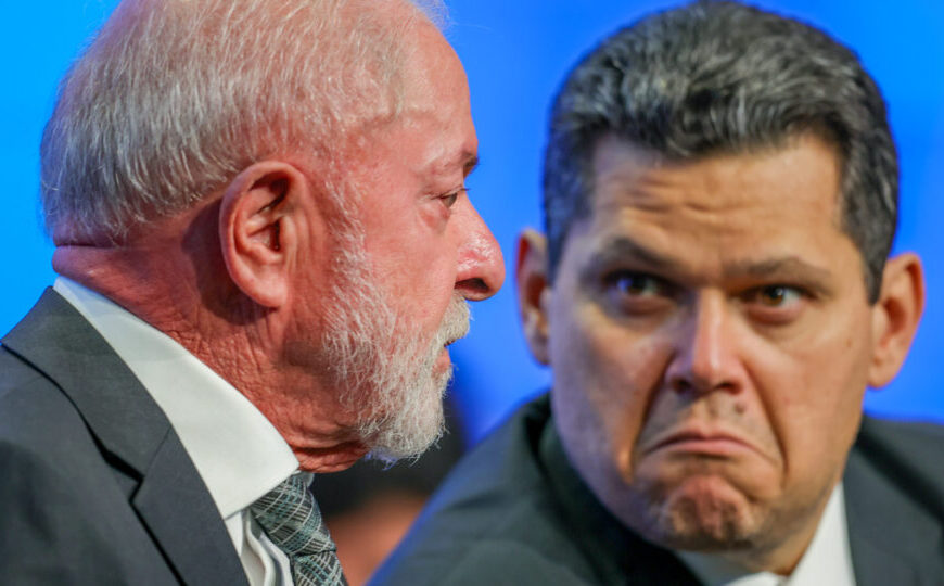 Temendo nova derrota, governo faz apelo ao Congresso para manter vetos de Lula