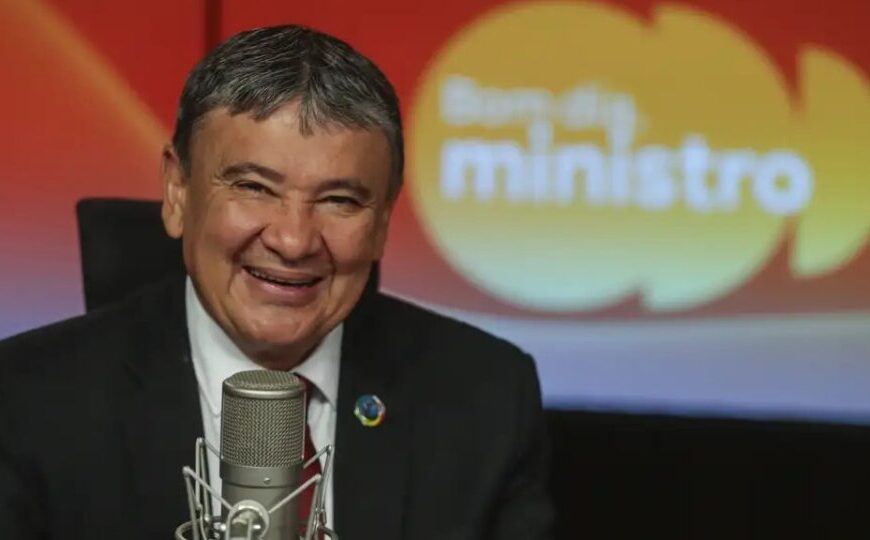 Política em foco: Guerra de facções no Rio provoca atrito entre Lula, governadores e STF