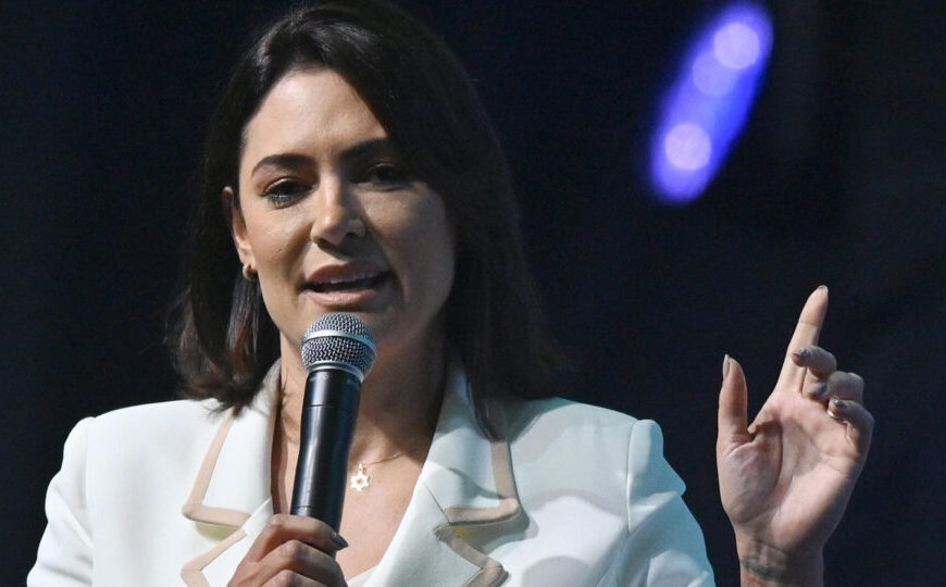 Michelle Bolsonaro diz que Lula “faz aliança com o crime” e “abandona a vítima”