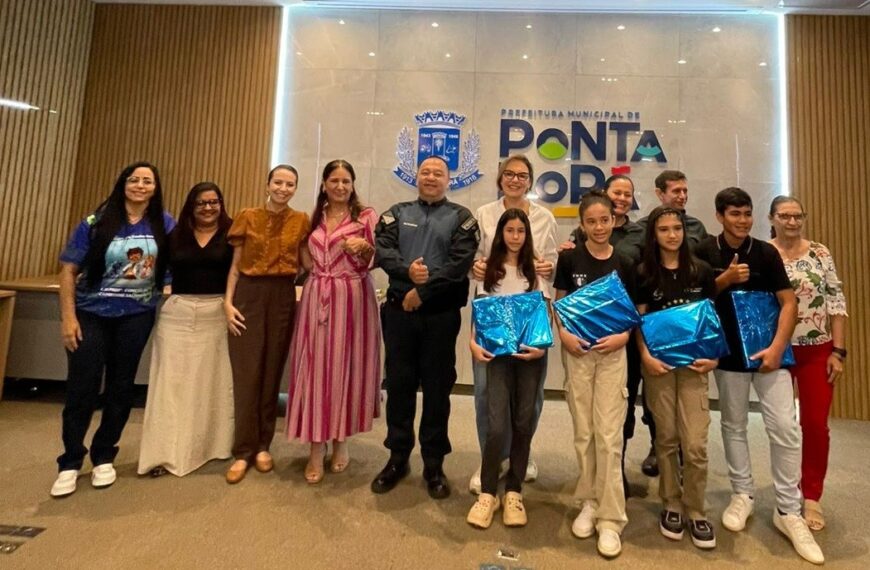 Alunos da Rede Municipal recebem premiação da 1ª Expomaker Educação que Transforma