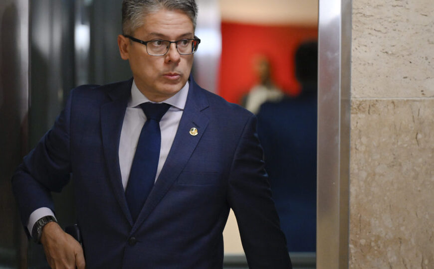 Relator do PL antifacção amplia verbas para polícias e mantém penas duras em novo parecer