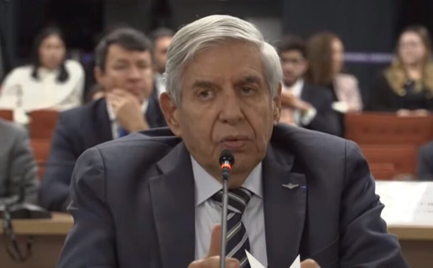 Moraes concede prisão domiciliar para Augusto Heleno