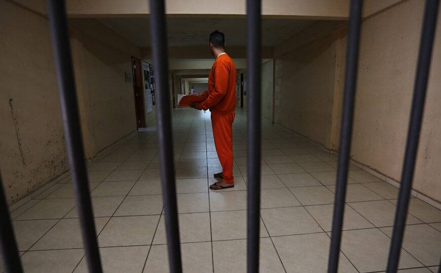 Plano de desencarceramento pesa na reeleição de Lula e deve ser atenuado em 2026