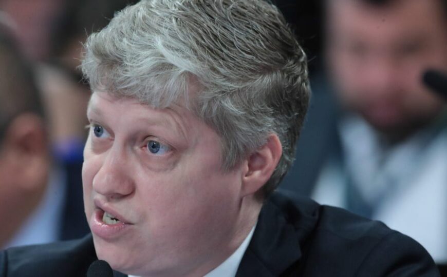 Novo reúne apoio para prorrogar CPMI do INSS; veja quais parlamentares assinaram