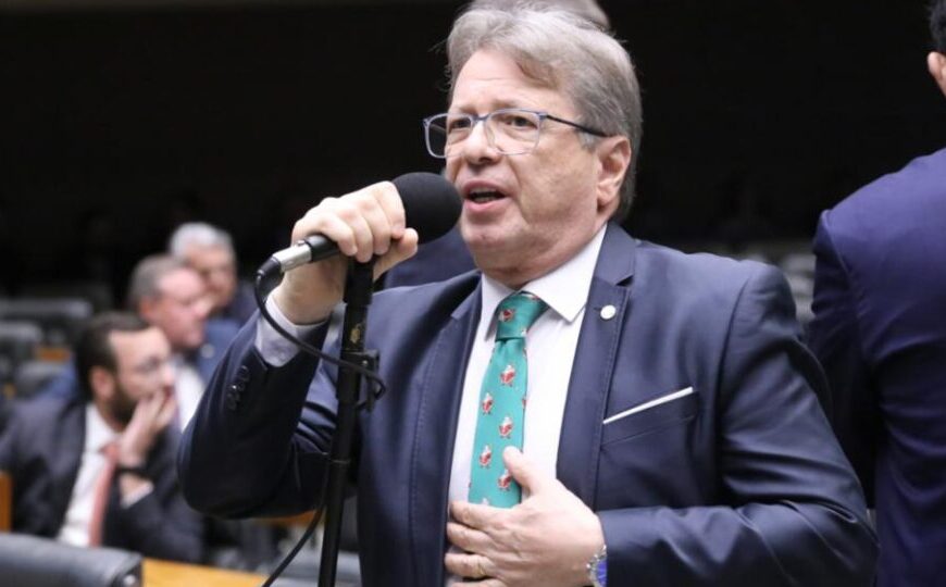 Vice-líder do PL é destituído do cargo por Sóstenes após apoiar suspensão de Glauber