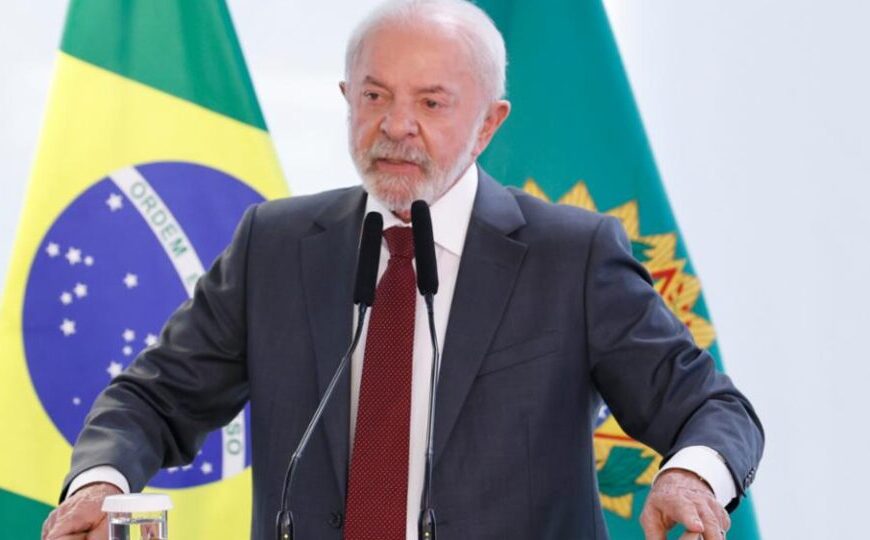 Indulto natalino de Lula gera reação da oposição e críticas por excluir presos do 8/1