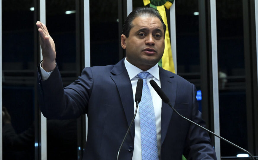 Relator diz que Messias ainda não tem votos suficientes para ser aprovado