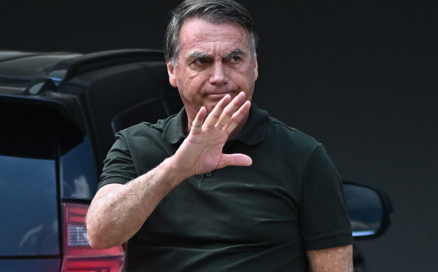 Moraes nega transferência de Bolsonaro para hospital e requer laudo médico