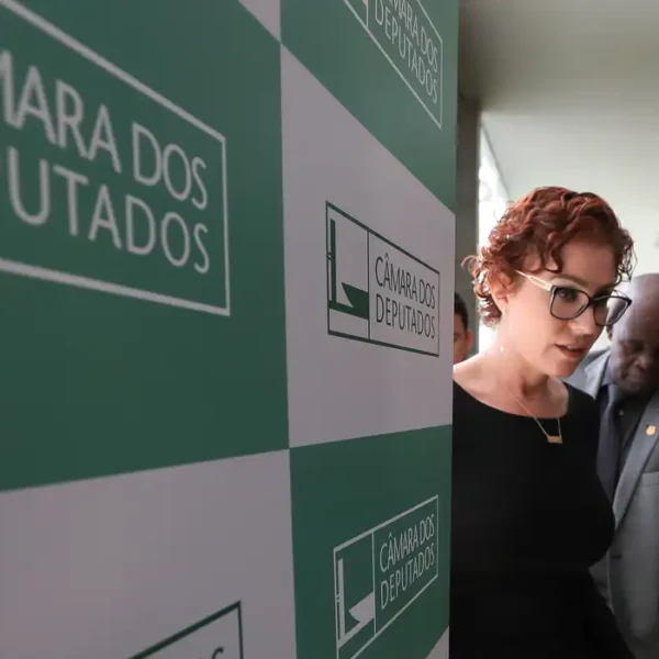 Itália julga extradição de Carla Zambelli nesta terça-feira