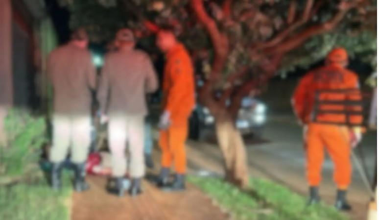 Homem molesta esposa de amigo e acaba morto a facadas