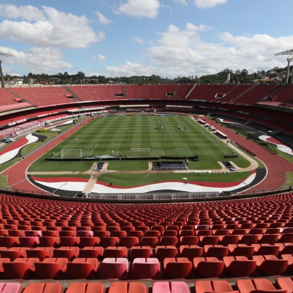 Polícia faz operação contra venda de ingressos ilegais&hellip;