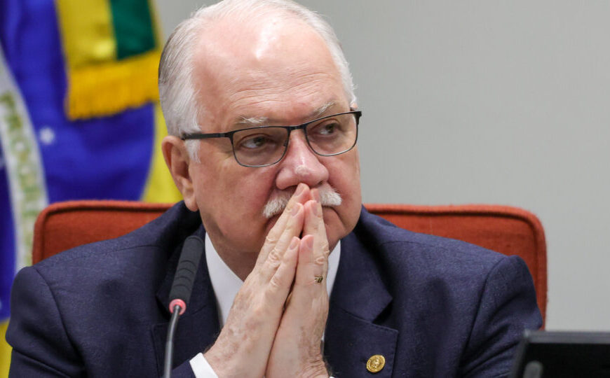Fachin defende Toffoli e diz que STF não se curva a ameaças em meio à crise do caso Master