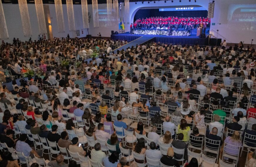 Mercado de trabalho recebe novos profissionais formados pela UNIGRAN